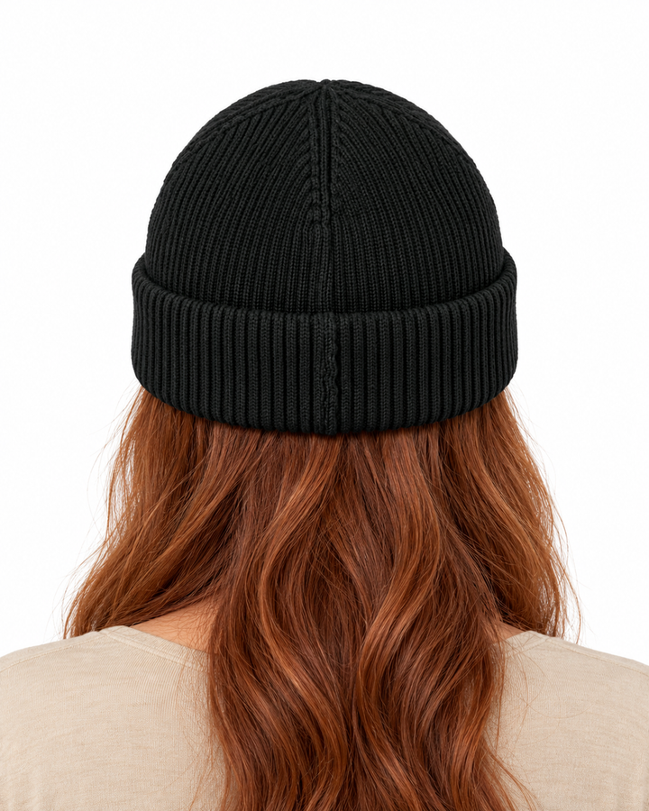 Sitztgut Unisex-Rippstrick-Beanie mit Umschlag – Schwarz – Rückenansicht