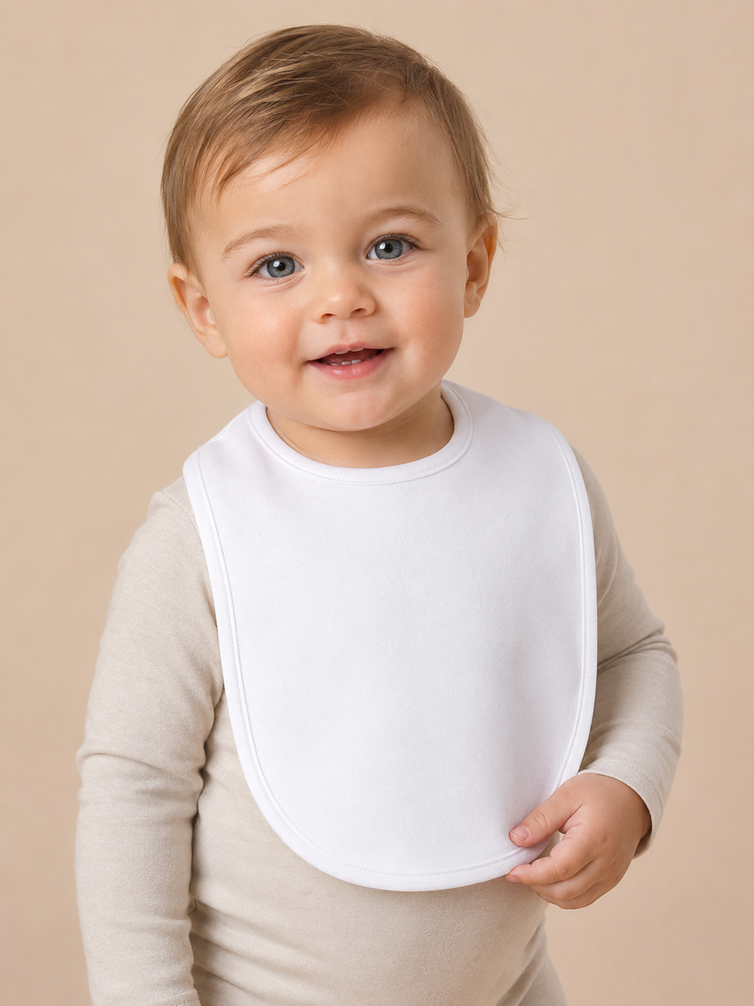 Baby Lätzchen in Weiß – Modelansicht