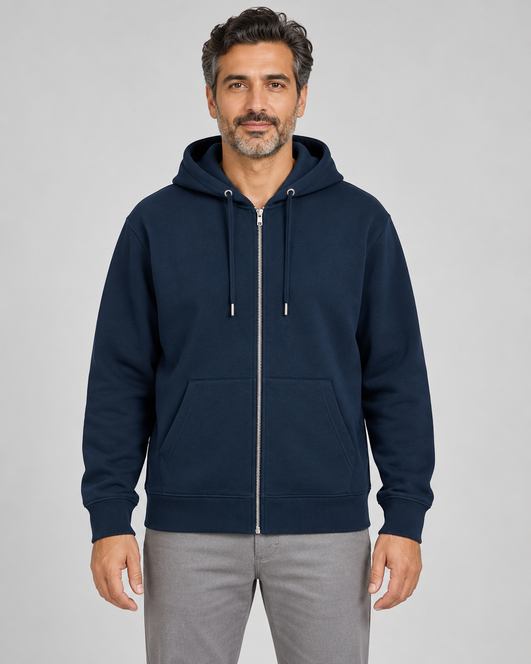 Sitztgut Unisex-Sweatjacke aus Baumwolle mit Kapuze – Marineblau – Vorderansicht