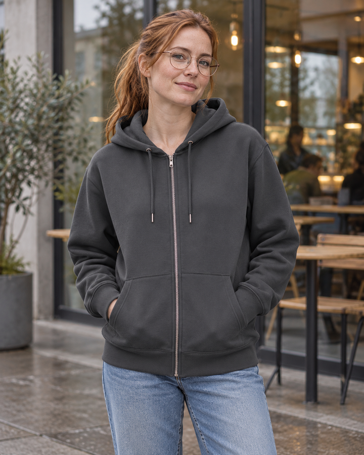 Sitztgut Unisex-Sweatjacke aus Baumwolle mit Kapuze – Anthracite – Alltagsansicht