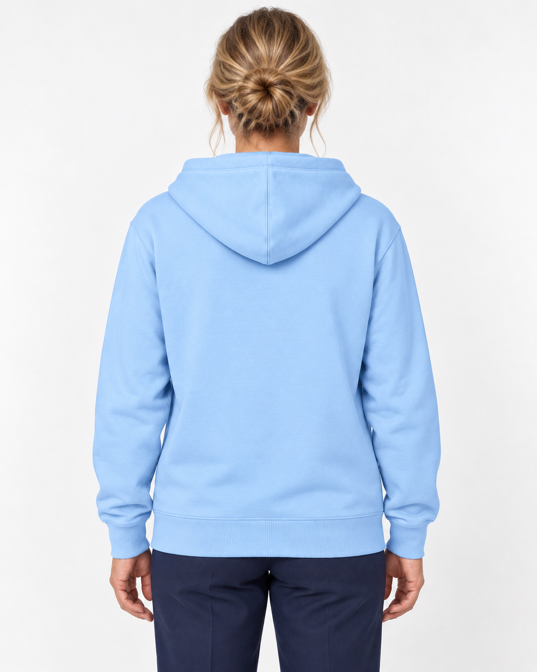 Sitztgut Damen-Sweatjacke aus Baumwolle mit Kapuze – Eisblau – Rückenansicht mit weiblichem Model