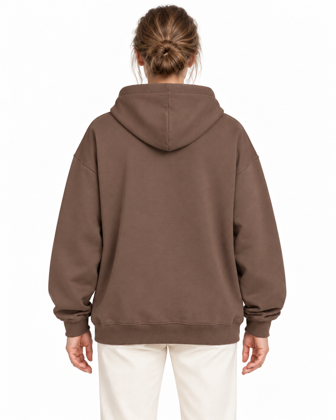Sitztgut Damen-Hoodie aus Baumwolle, Oversized Fit – Mocha – Rückenansicht mit weiblichem Model