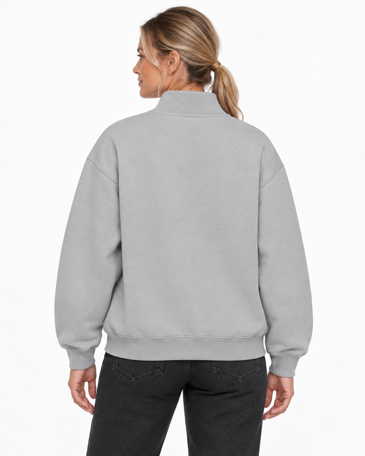 Sitztgut Damen-Sweatshirt mit Viertelreißverschluss, 400 g/m² – Grau – Rückenansicht mit weiblichem Model