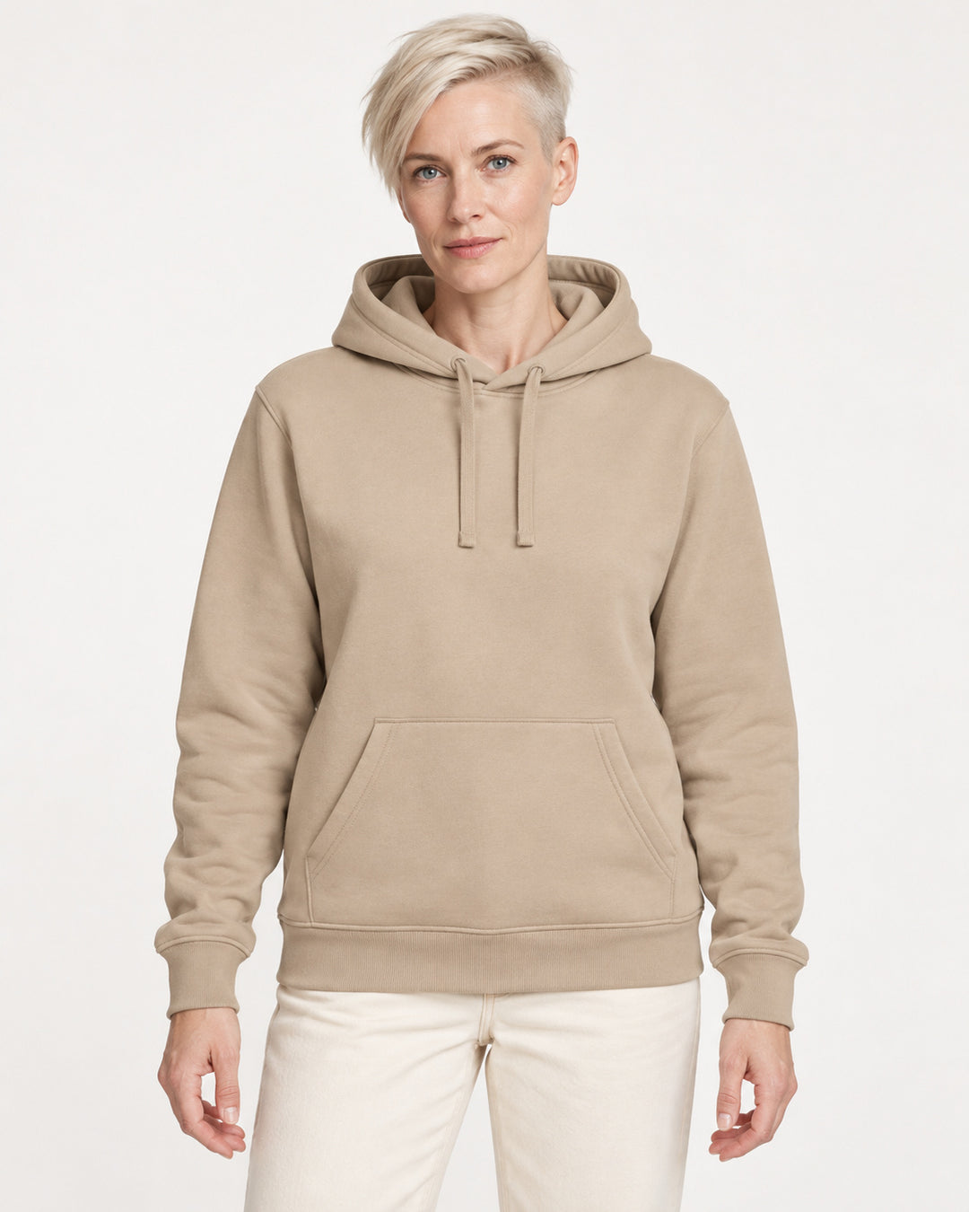 Sitztgut Damen-Hoodie mit Kängurutasche – Desert Dust – Vorderansicht