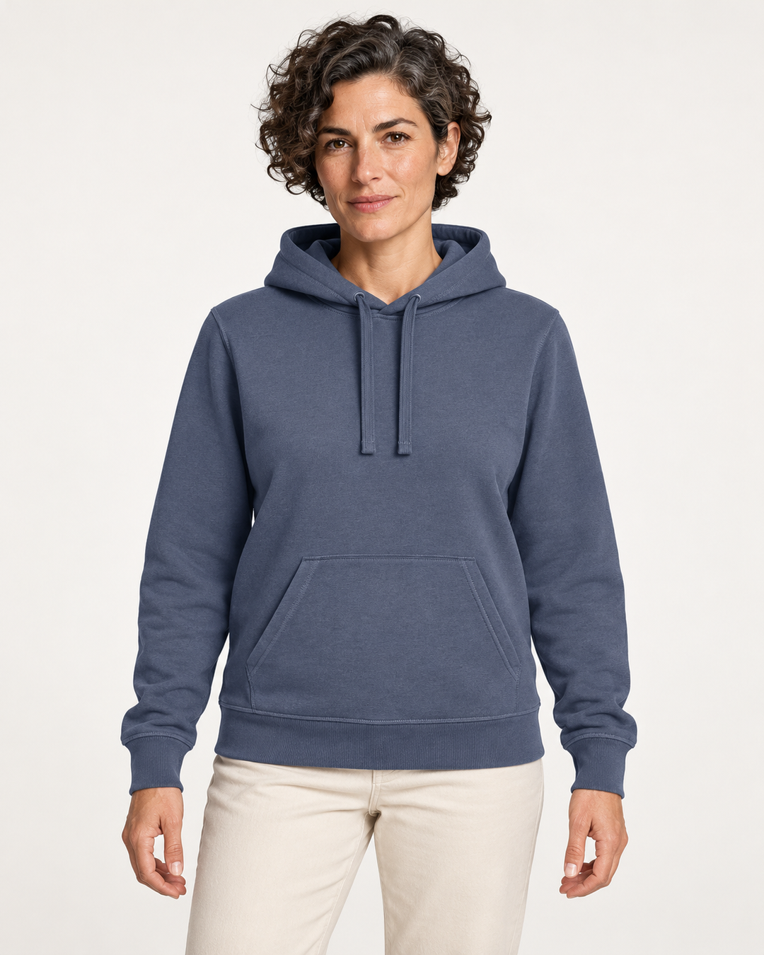 Sitztgut Damen-Hoodie mit Kängurutasche – Blue Grey – Vorderansicht