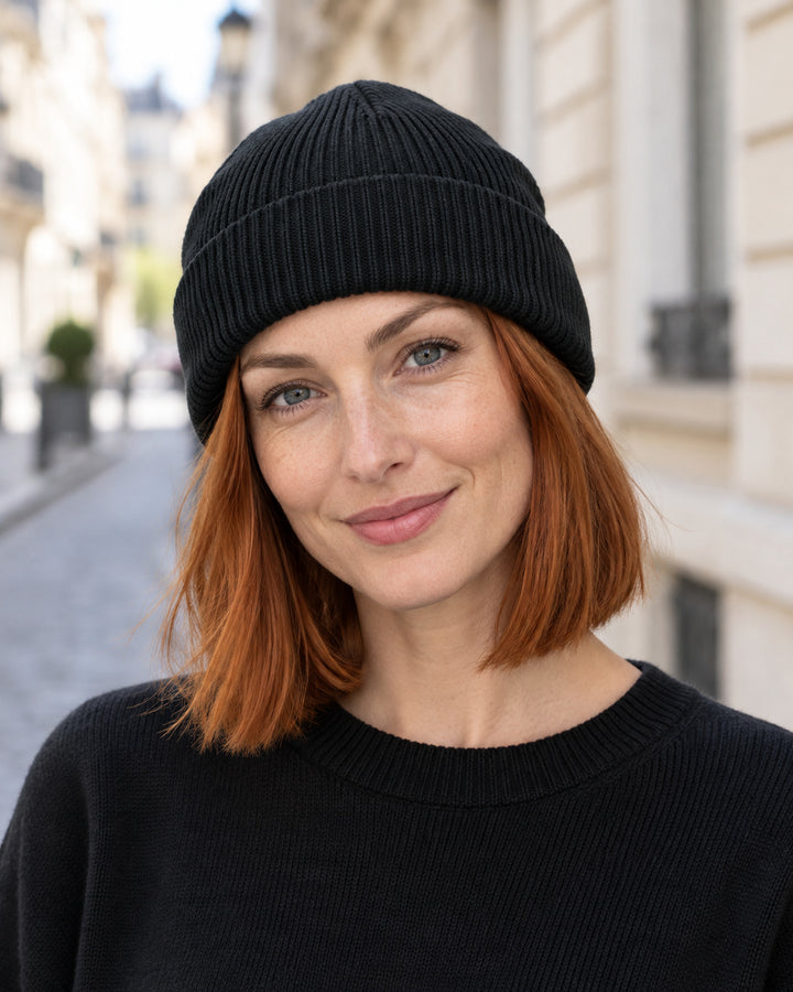 Sitztgut Damen-Rippstrick-Beanie mit Umschlag – Schwarz – Lifestyle 1