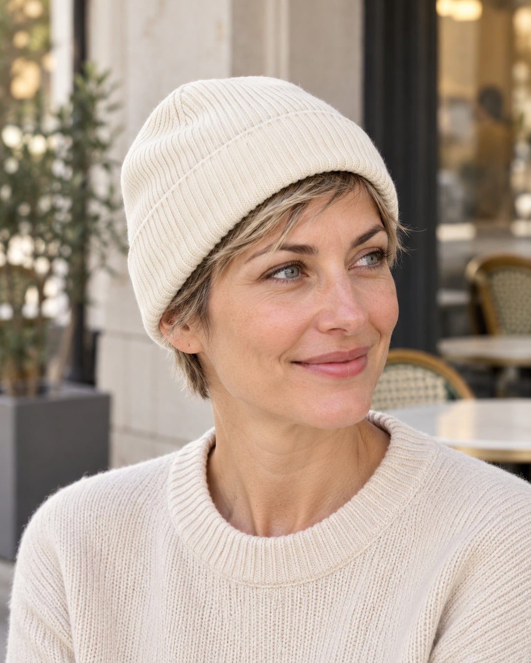 Sitztgut Damen-Rippstrick-Beanie mit Umschlag – Natur – Lifestyle 2