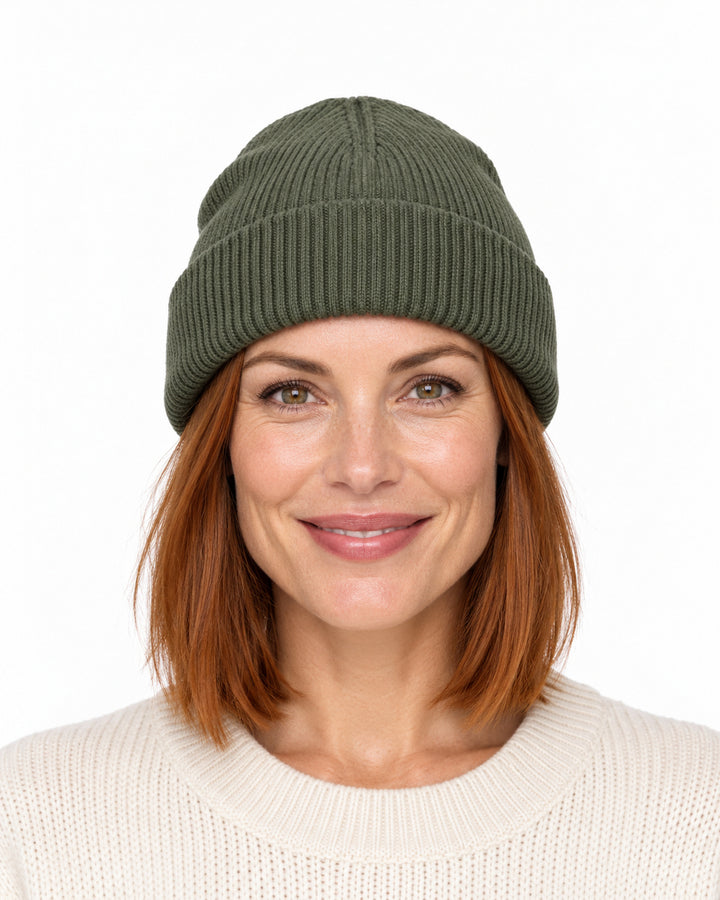 Sitztgut Damen-Rippstrick-Beanie mit Umschlag – Khaki – Vorderansicht