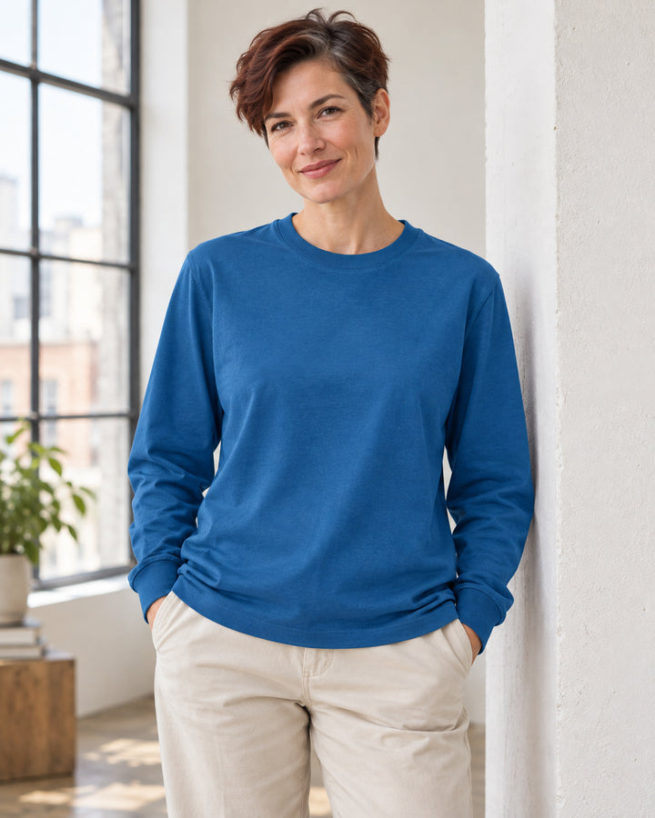 Sitztgut Damen-Langarmshirt aus Baumwolle, 240 g/m² – Blau (Mindful Blue) – Lifestyle 2