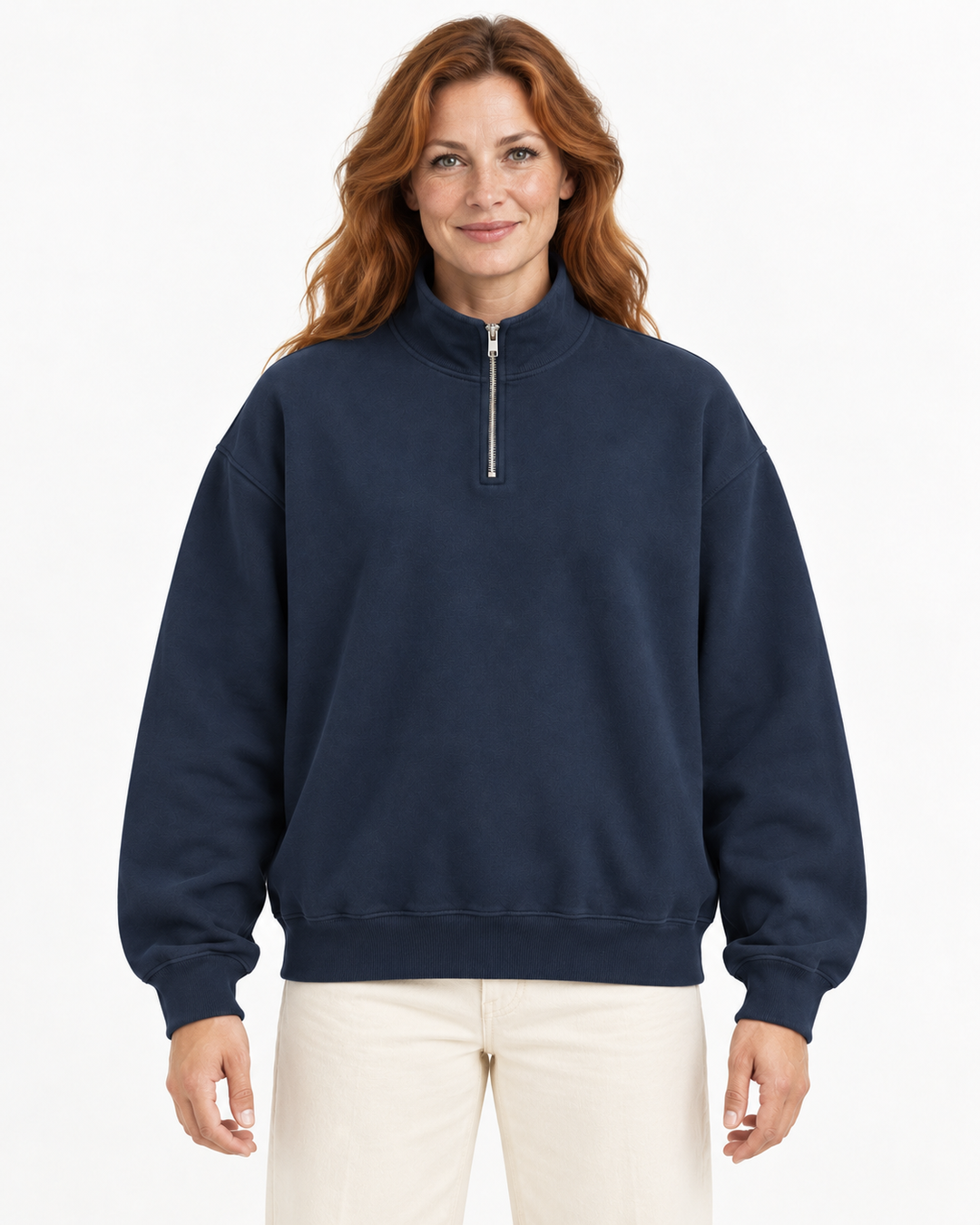 Sitztgut Damen-Sweatshirt mit Viertelreißverschluss, 400 g/m² – Marineblau – Vorderansicht mit weiblichem Model