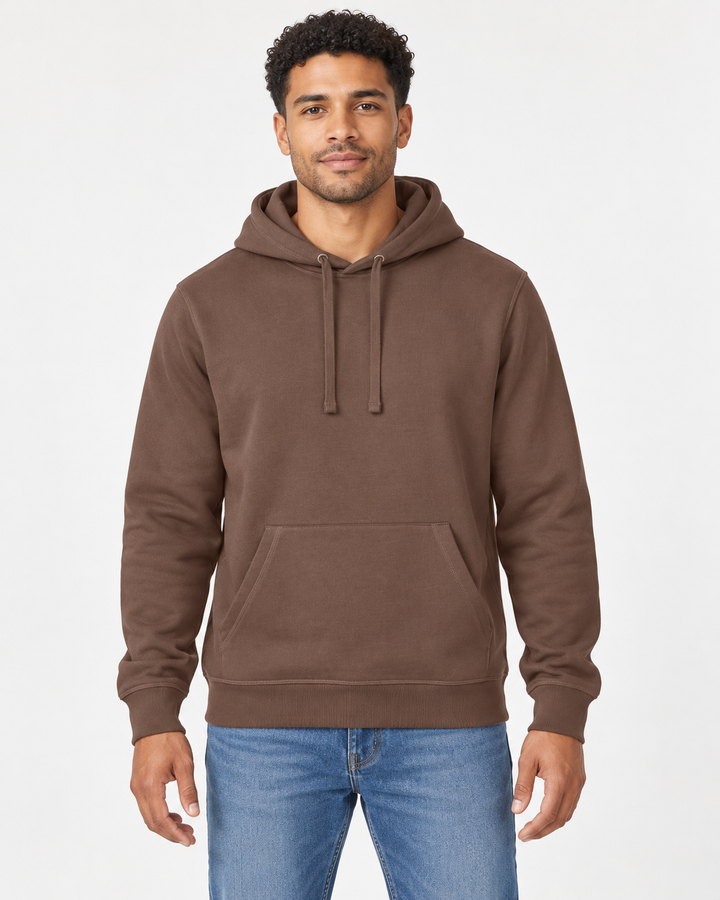 Sitztgut Unisex-Hoodie mit Kängurutasche – Mocha – Vorderansicht