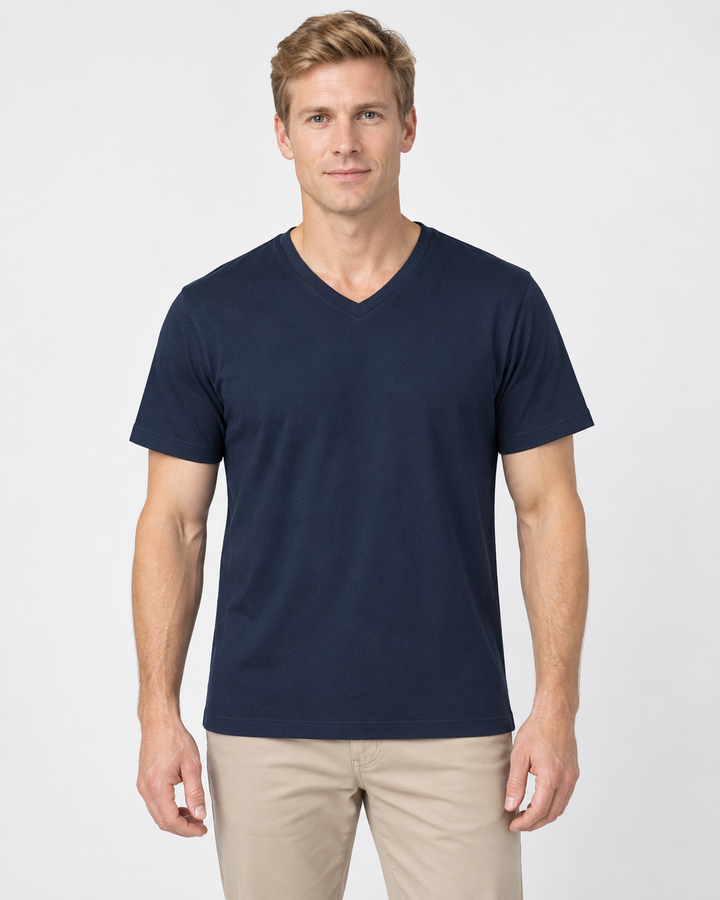 Sitztgut Herren-T-Shirt aus Baumwolle mit V-Ausschnitt – Marineblau – Vorderansicht