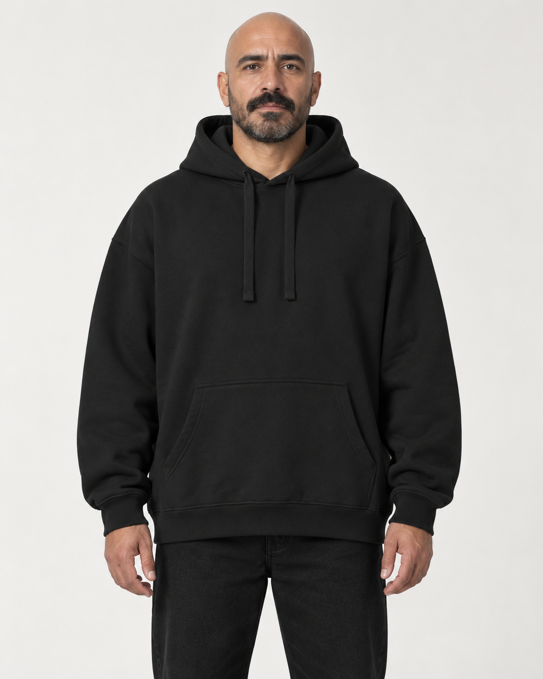 Sitztgut Unisex-Hoodie aus Baumwolle, Oversized Fit – Schwarz – Vorderansicht