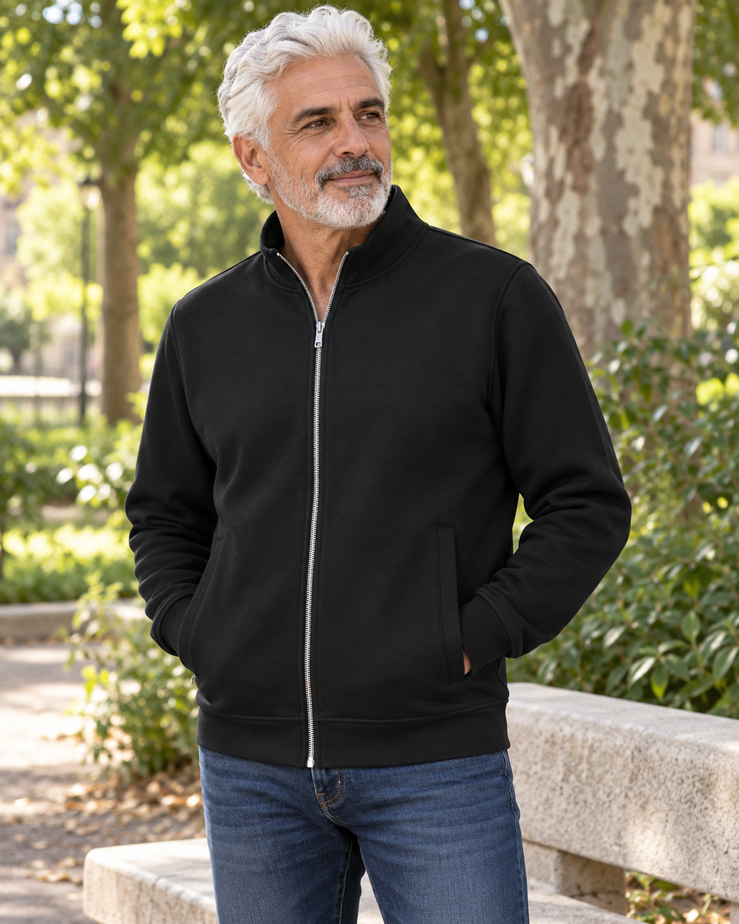 Sitztgut Unisex-Sweatshirt mit Stehkragen und Halbzip – Schwarz – Alltagsansicht