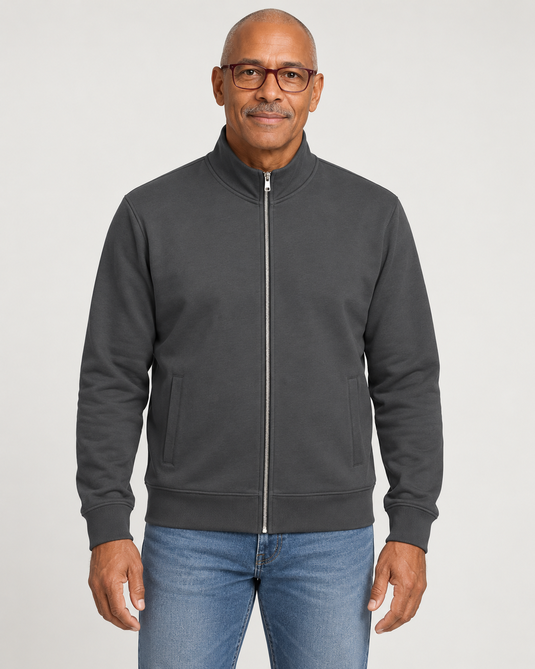 Sitztgut Unisex-Sweatshirt mit Stehkragen und Halbzip – Anthracite – Vorderansicht