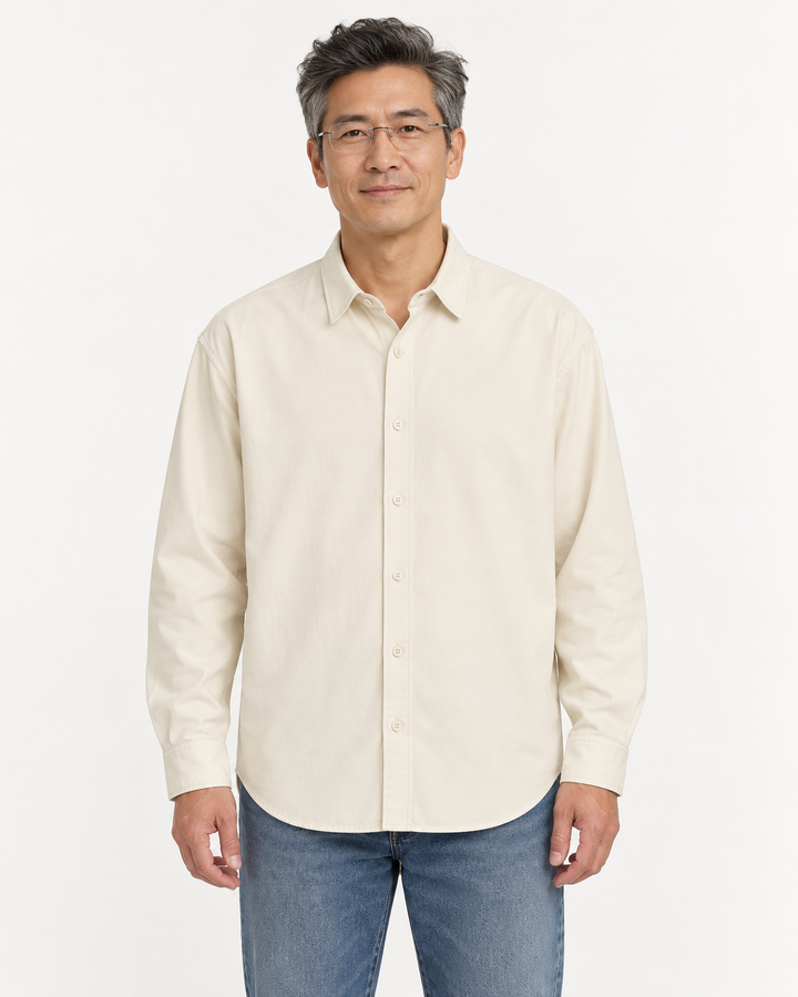 Sitztgut Unisex-Langarmhemd aus Baumwoll-Twill – Natur – Vorderansicht