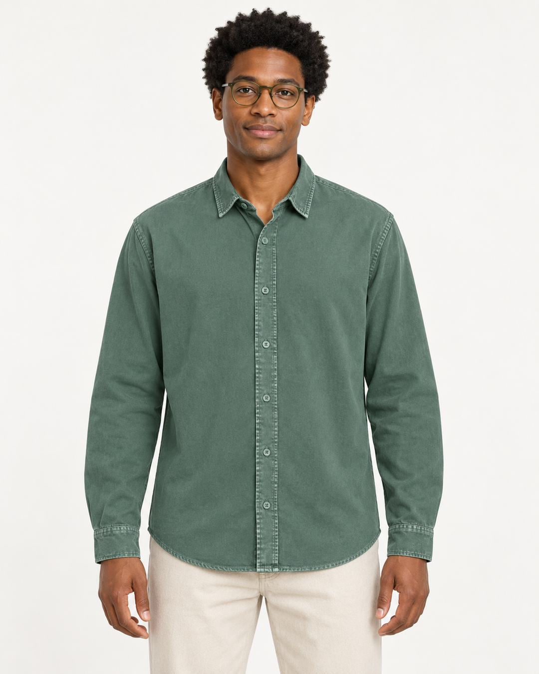 Sitztgut Unisex-Langarmhemd aus Baumwoll-Twill – G. Dyed Green Bay – Vorderansicht